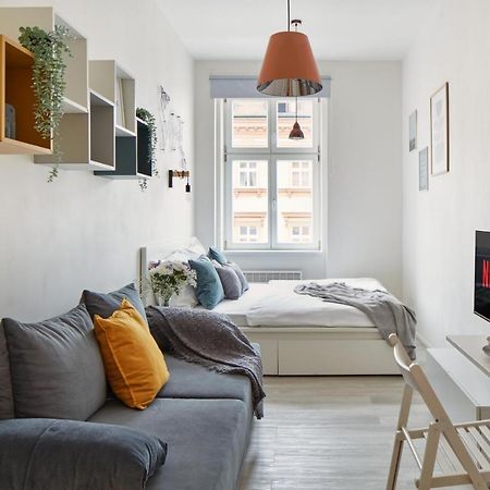 Prague Days - Stylish Apartment - Trendy Neighborhood Bagian luar foto