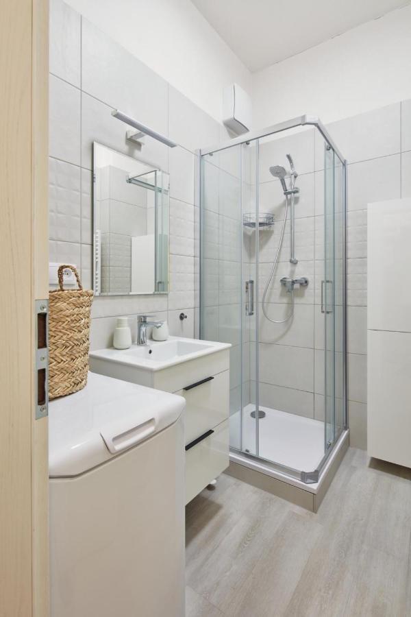 Prague Days - Stylish Apartment - Trendy Neighborhood Bagian luar foto