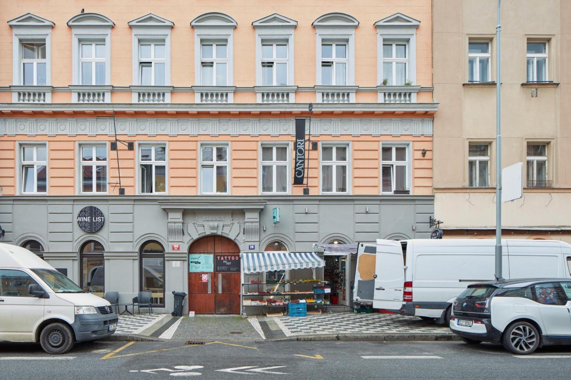 Prague Days - Stylish Apartment - Trendy Neighborhood Bagian luar foto